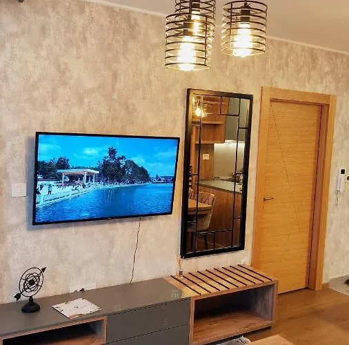 Stefanovic, * Ζλάτιμπορ