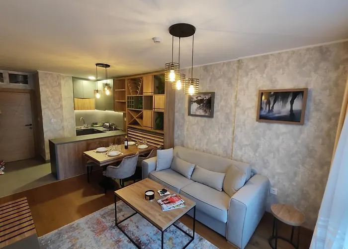 Stefanovic, Διαμέρισμα *