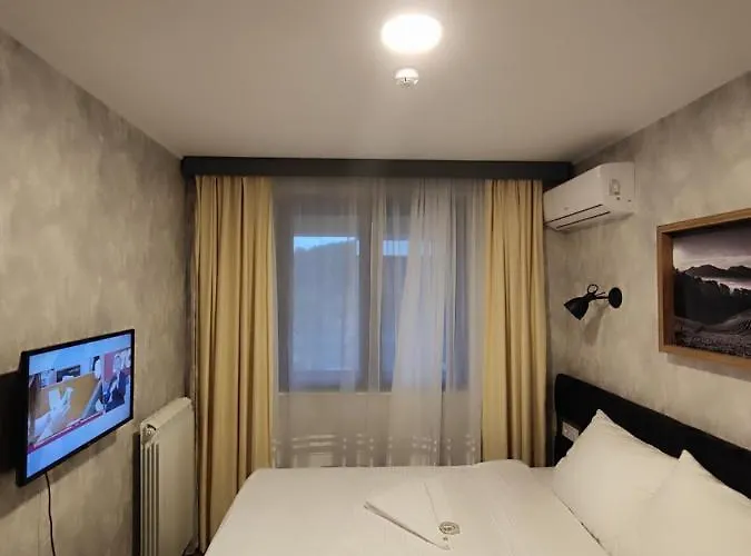 Stefanovic, Διαμέρισμα *