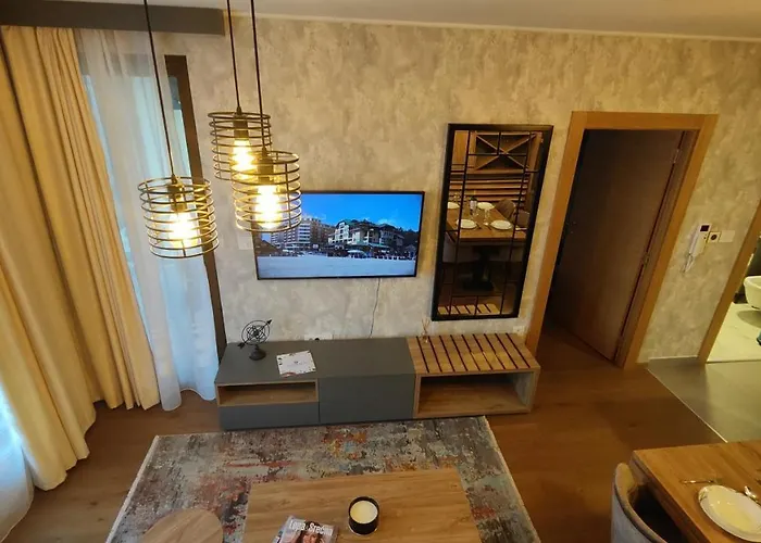 Stefanovic, Διαμέρισμα